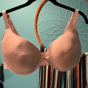 Dusty Rose Marilyn Monroe lace, underwire, lightly padded bra